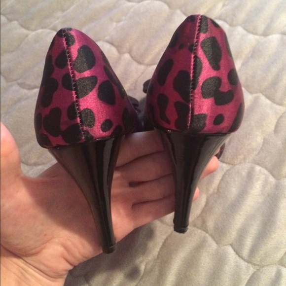 Candies - Picture 2 of 4