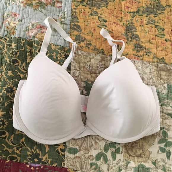 Victoria Secrets PINK Bra