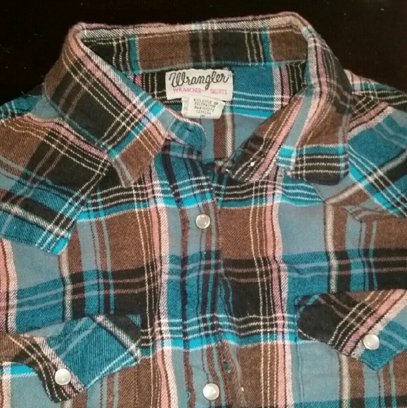 Wranglers plaid flannel shirt