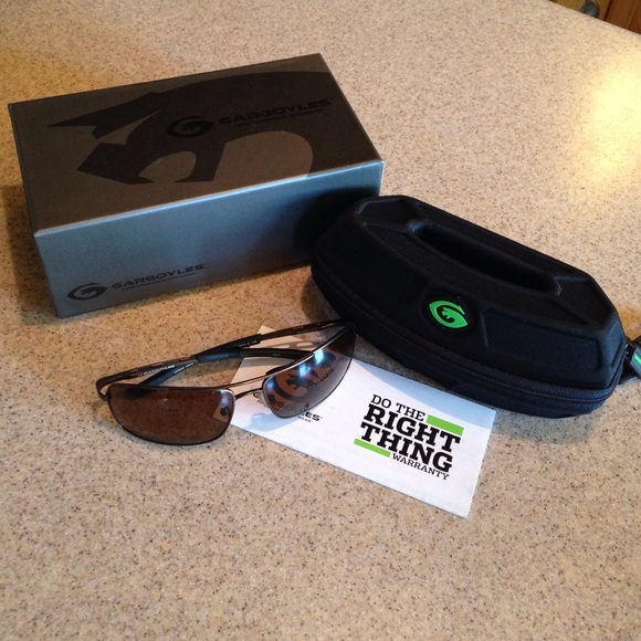 Men's Polarized Gargoyles Sunglasses - Picture 1 of 3