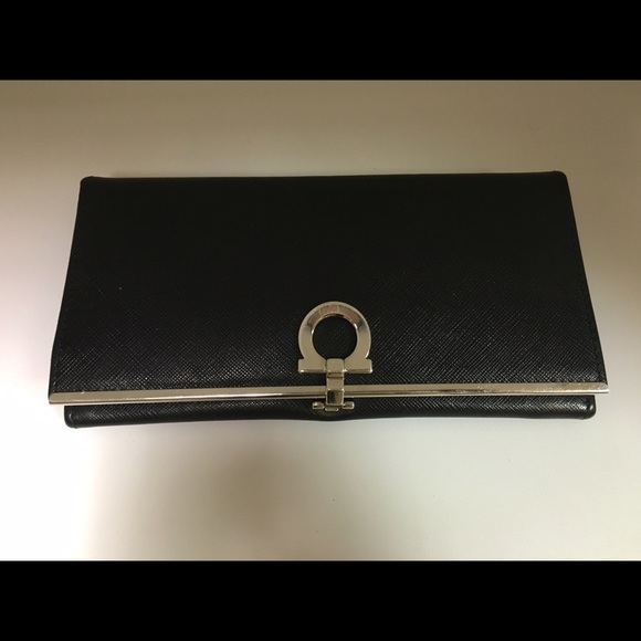 Salvatore Ferragamo authentic wallet