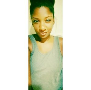 Meet your Posher, Jasmine