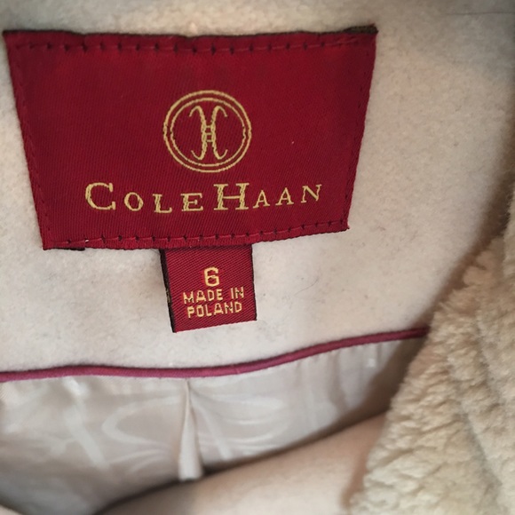 Cole Haan Cashmere Coat with Beaver Fur Collar - Picture 2 of 4