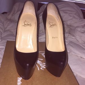 Christian louboutin daffodile kid black