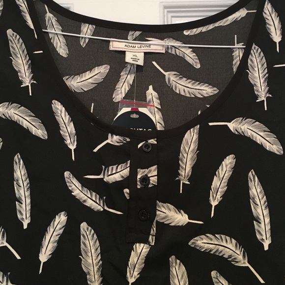 Adam Levine Tops - NWT Flowy Feather Top Adam Levine Tops - NWT Flowy Feather Top