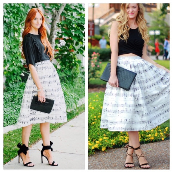 MUsic Print midi FULL SKIRT CIRCLE BLACK WHITE L - Picture 4 of 4