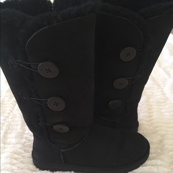 Tall Bailey Button Triplet Ugg boots