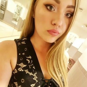 Meet your Posher, Robyn