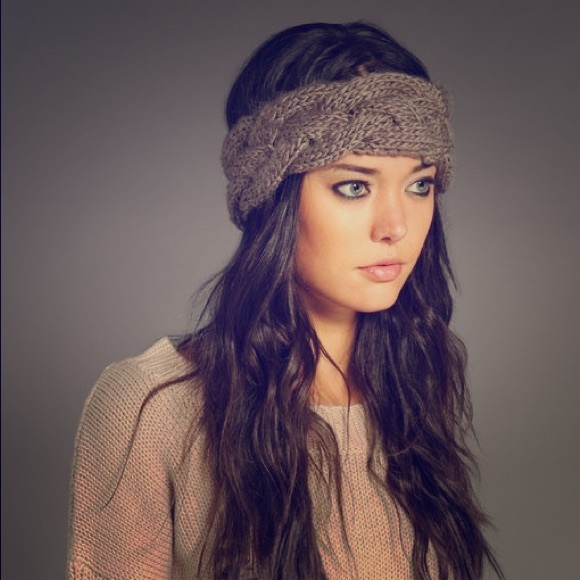 Anthropologie knit headband