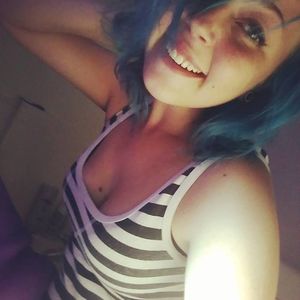 Meet your Posher, Ember