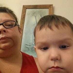 Meet your Posher, Angie