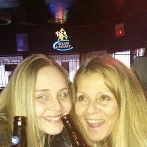 Meet your Posher, Tonia