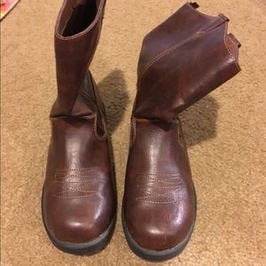 Brown Short Boots Size 4 Boys