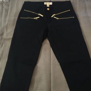 Authentic Michael Kors black ankle pants