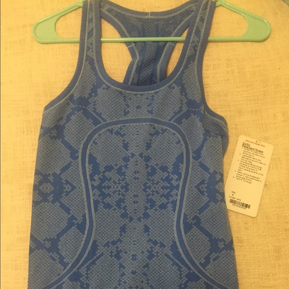 Lululemon racer back tank - Picture 2 of 2