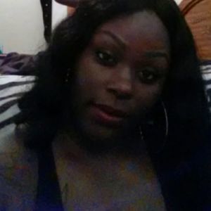 Meet your Posher, Lorraine