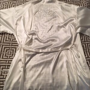 VS Silk Bride Robe