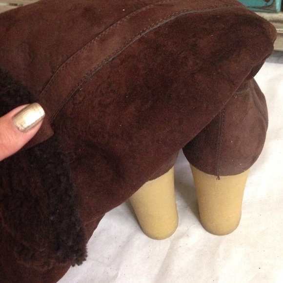 SOLD GUCCI Suede Brown Boots - Picture 3 of 5