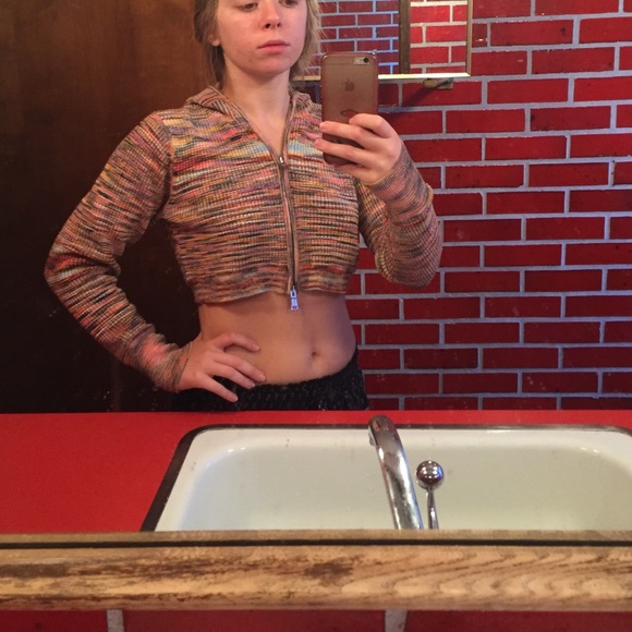 Cropped sweater - Picture 3 of 4