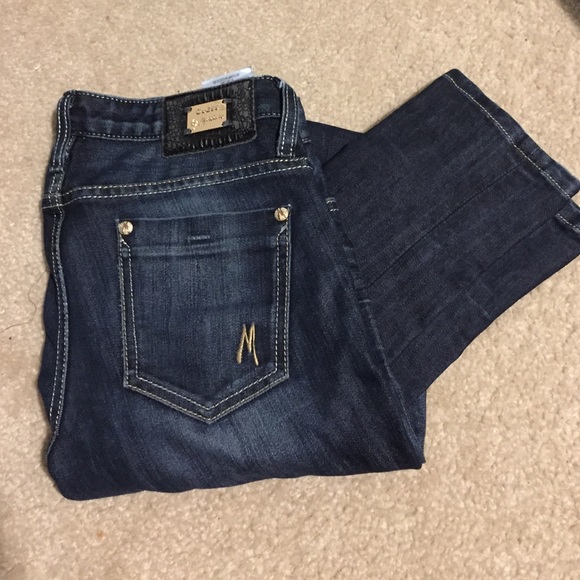 Guess by Marciano Jeans