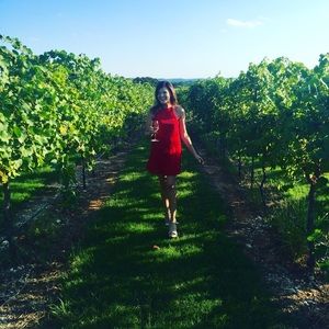 Meet your Posher, Laura