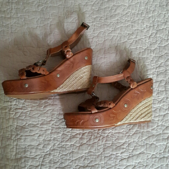 Aldo Wedges