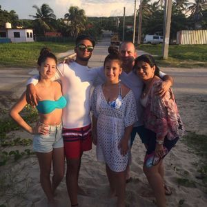 Meet your Posher, Tomas