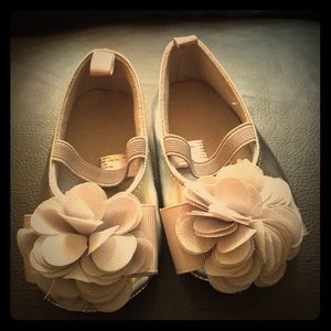 Stepping Stones infant girl shoes!!😊😊