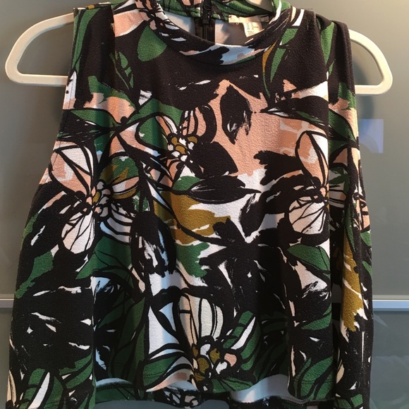 Printed crop top