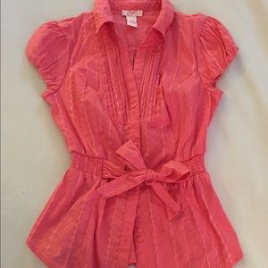 Short sleeve button down