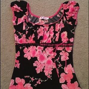 Jr. dressy top. Been worn but in great condition.