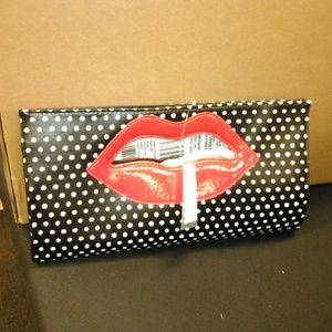 Meet your Posher, Patsy