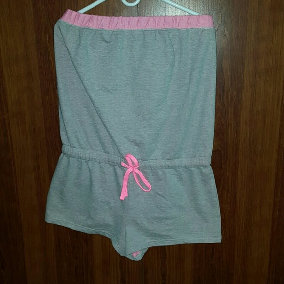 Romper XL GREY (ON SALE ) 💕💕💕💕❣❣❣❣