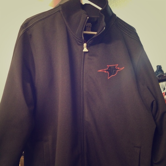 Men's Golden State zip up fleece!