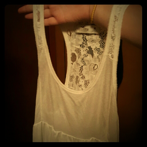 Hollister tank top - Picture 1 of 4