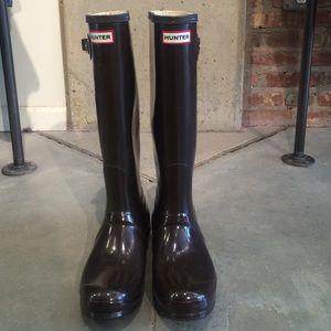 Tall Hunter Glossy Rain Boots