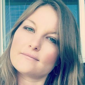 Meet your Posher, Jen