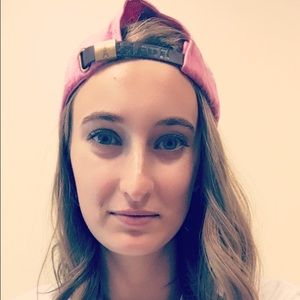 Meet your Posher, Caroline