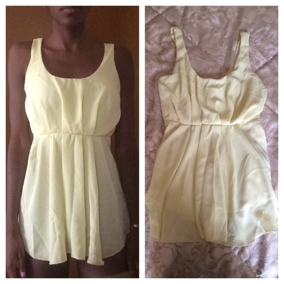 flowy yellow top
