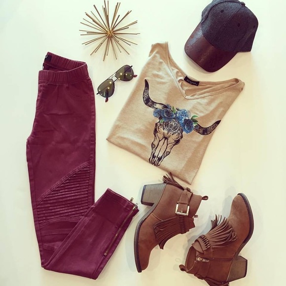 Camel Brown Booties - Picture 3 of 4