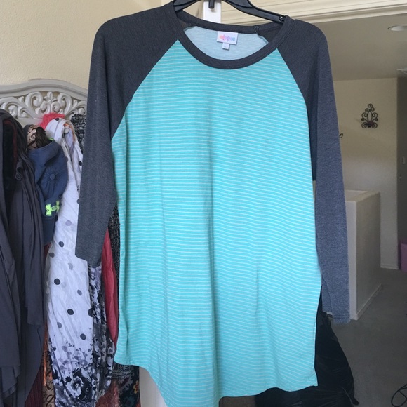 LuLaRoe Tops - Lularoe randy