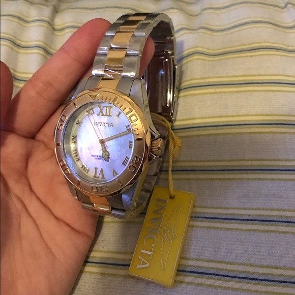 🔥DEAL OF THE DAY🔥✨Invicta Pro Diver Watch!✨ - Picture 2 of 3