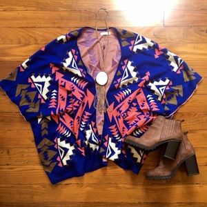 🔴SOLD🔴 Tribal kimono sweater