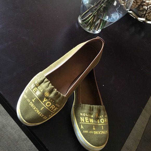 Tory Burch Shoes - 100% Tory Burch Traveler Sneakers "New York City"