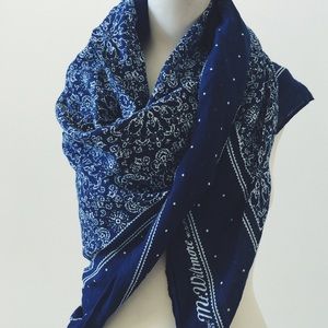 H&M Triangle Scarf