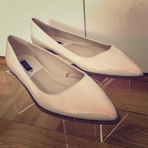 ZARA beige patent leather flats