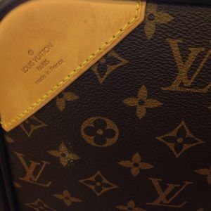 Meet your Posher, Carlos