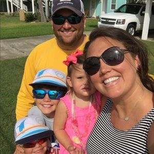 Meet your Posher, Julie