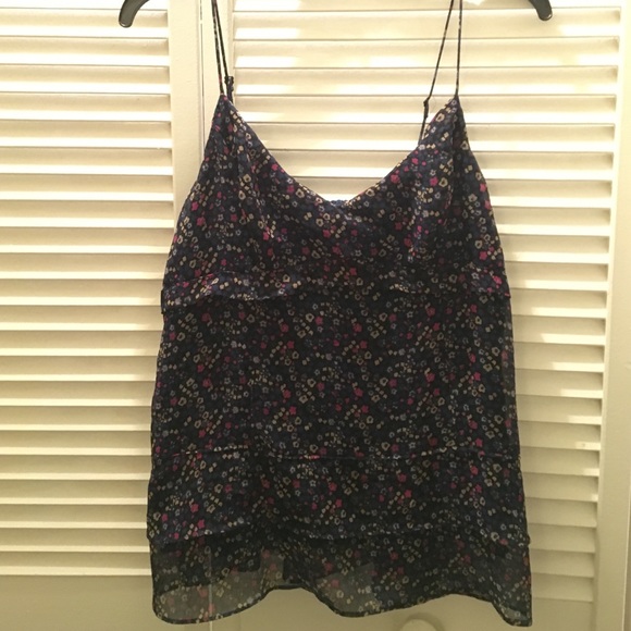 American Eagle top