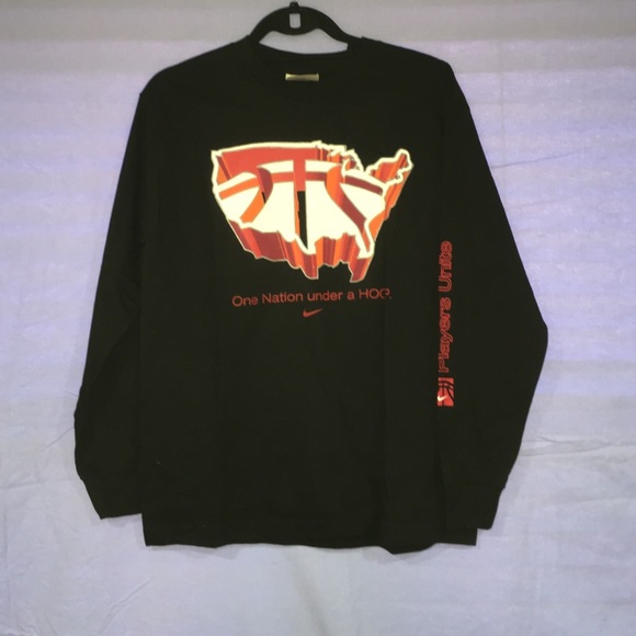 Nike long sleeve tee